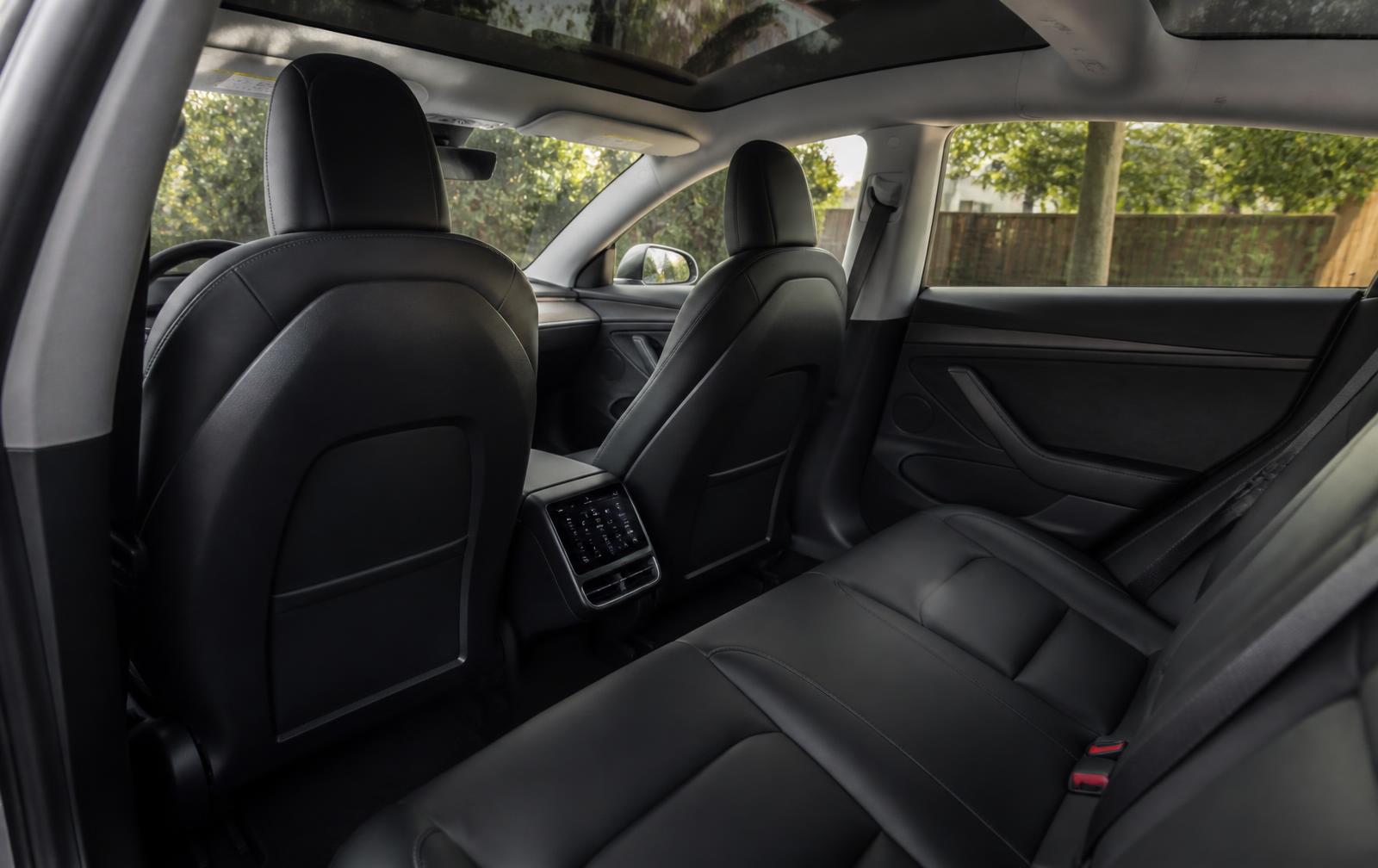 Tesla Model 3 Interior 3