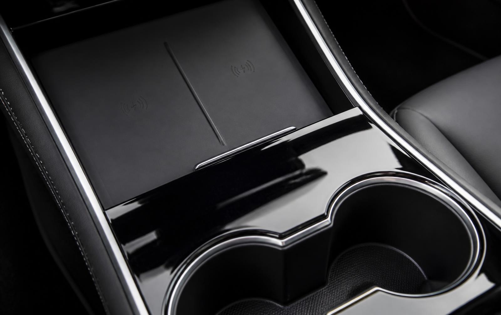 Tesla Model 3 Interior 4