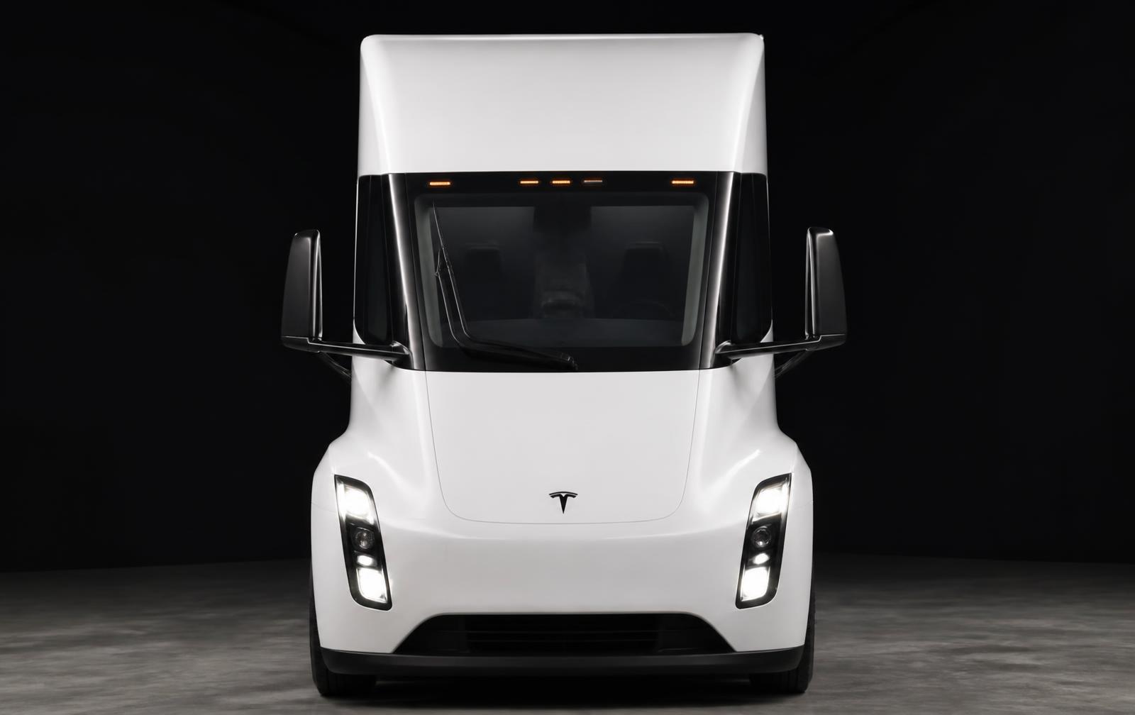 Tesla Semi exterior view frame 5